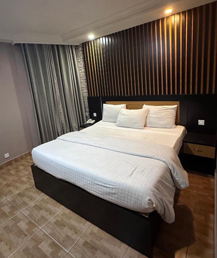Msquare Hotel Gra Ikeja Exterior foto