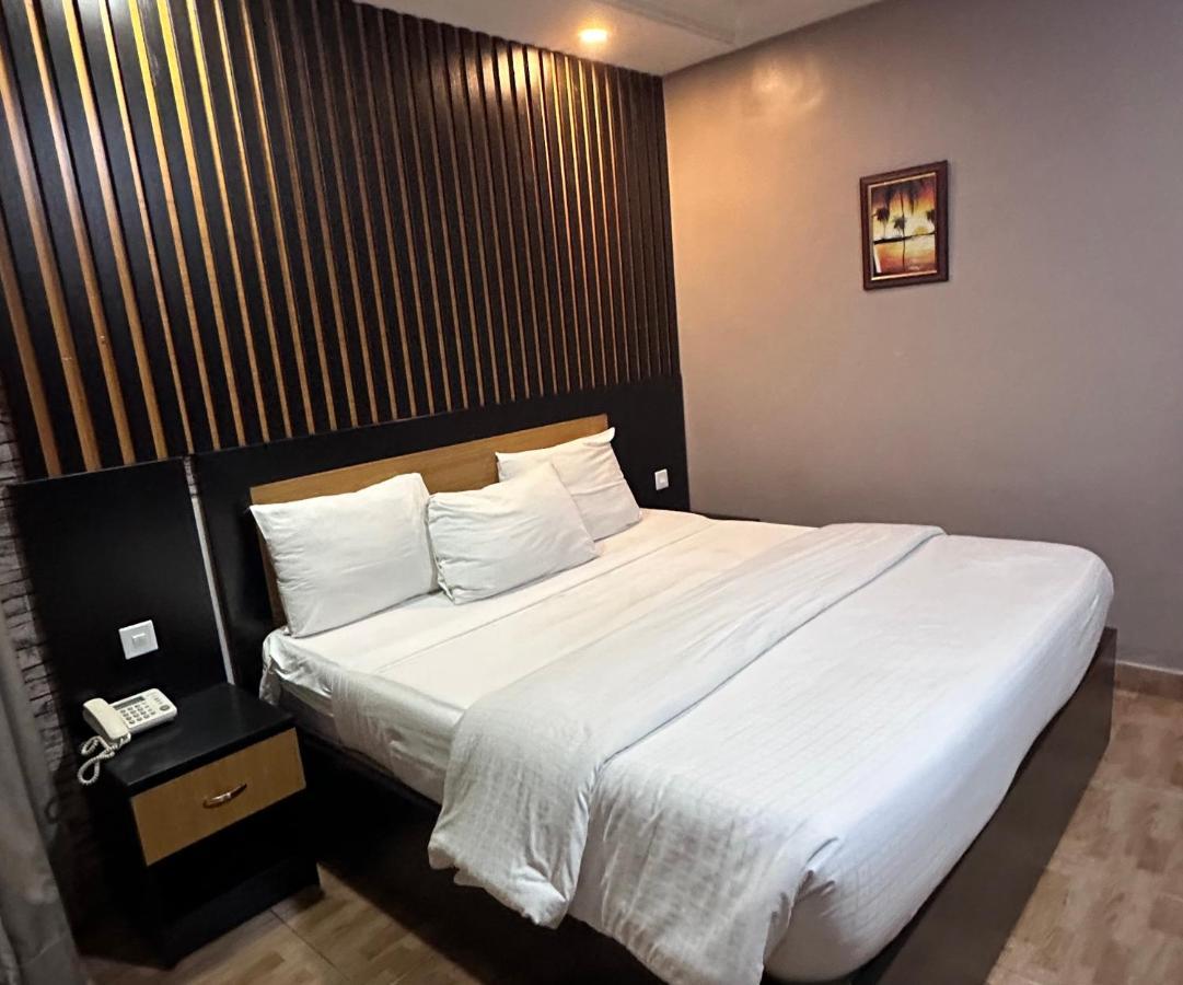 Msquare Hotel Gra Ikeja Exterior foto